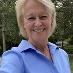 Debra Kennedy - The Connected Artist