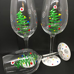 Penny FireHorse - Wine Glass Painting � Christmas Tree Design - Set of 2